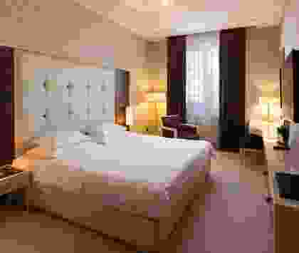 gallery item-6 rooms-details-gallery-img-08-alt